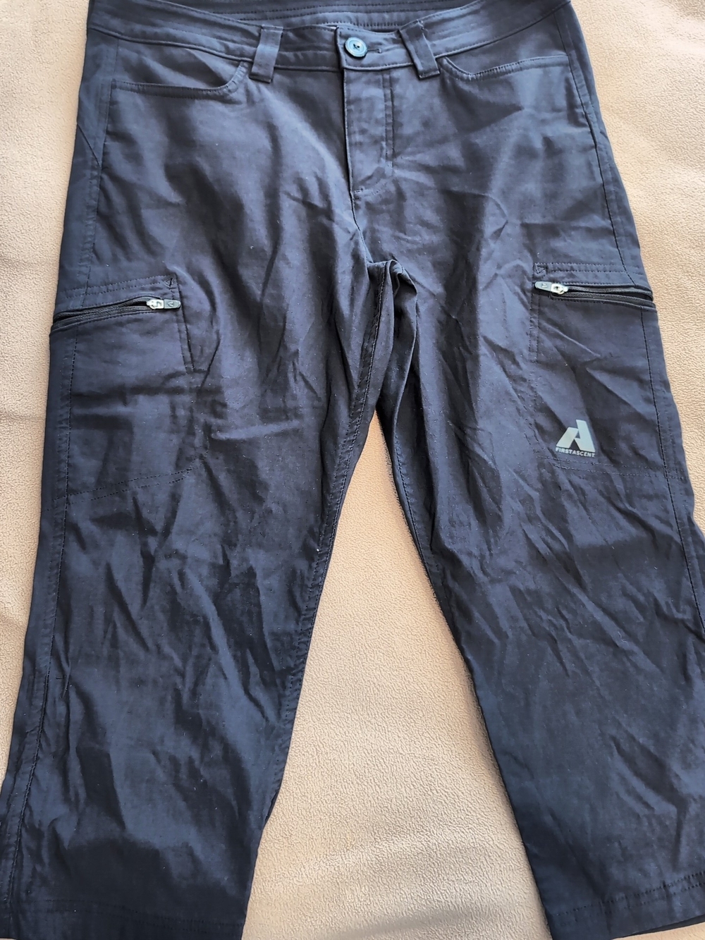 Women's Eddie Bauer  Black Active Cargo Pants Size 6